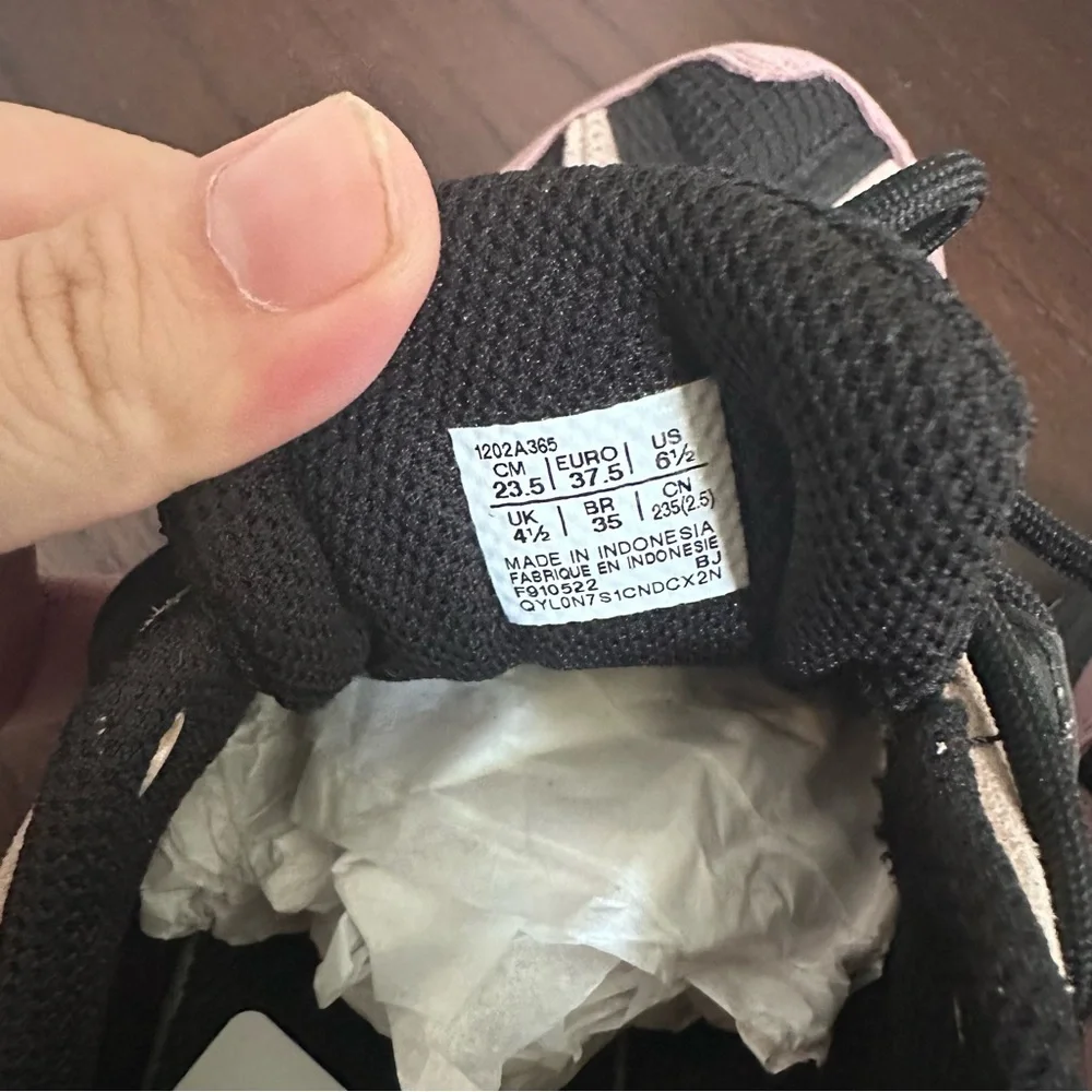 New no box asics Womans Gel Sonoma‎ 15-50 'Black Umeboshi rare - Picture 9 of 14